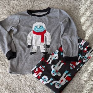 Carters Gray Kids Pajama Set with Yeti Applique - Cozy Winter Sleepwear